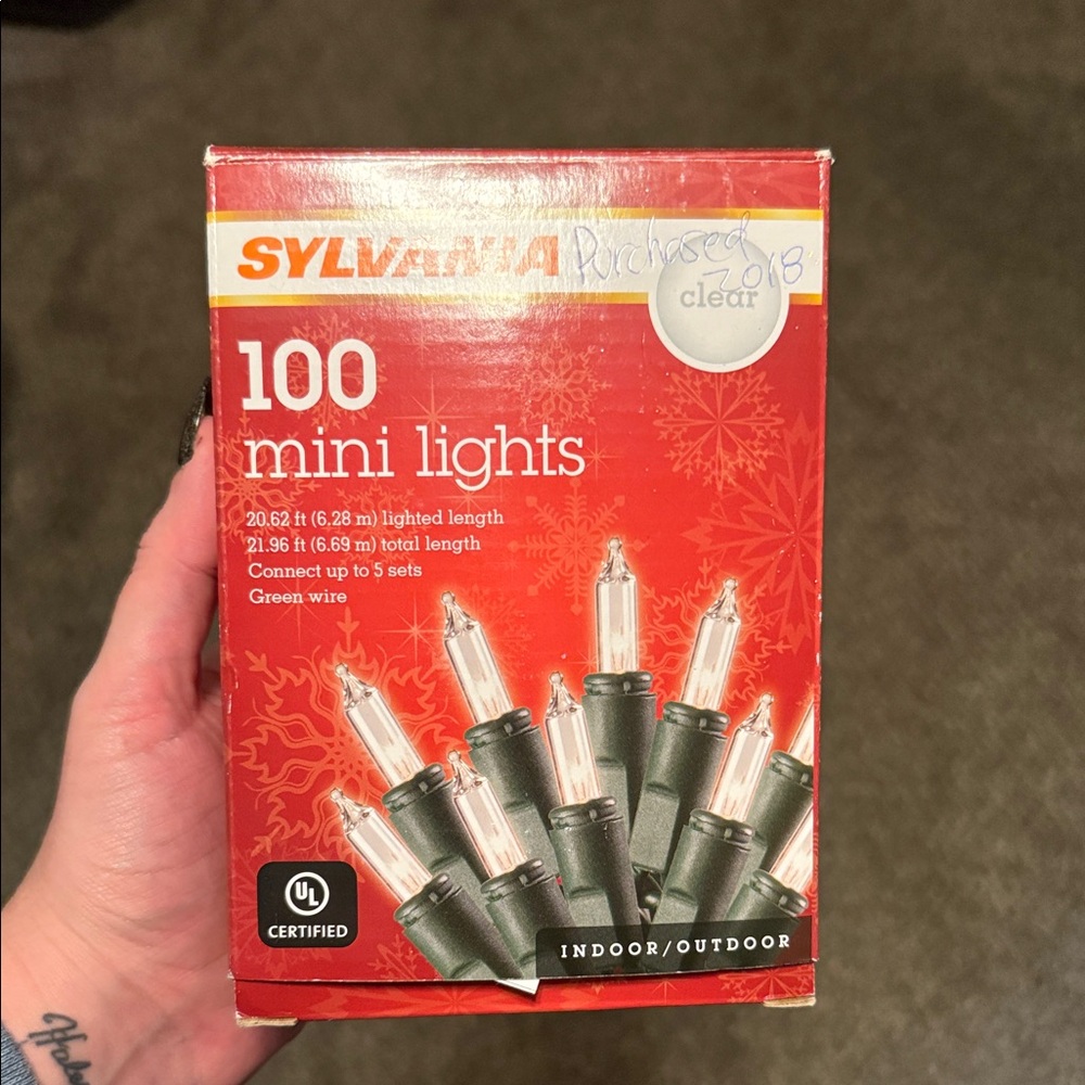 Sylvania 100 Mini Lights